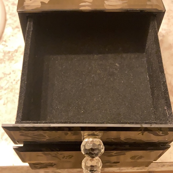 SQUARE SMOKED GLASS JEWELRY WITH ROSE 🌹 ART DECOR - Picture 9 of 10